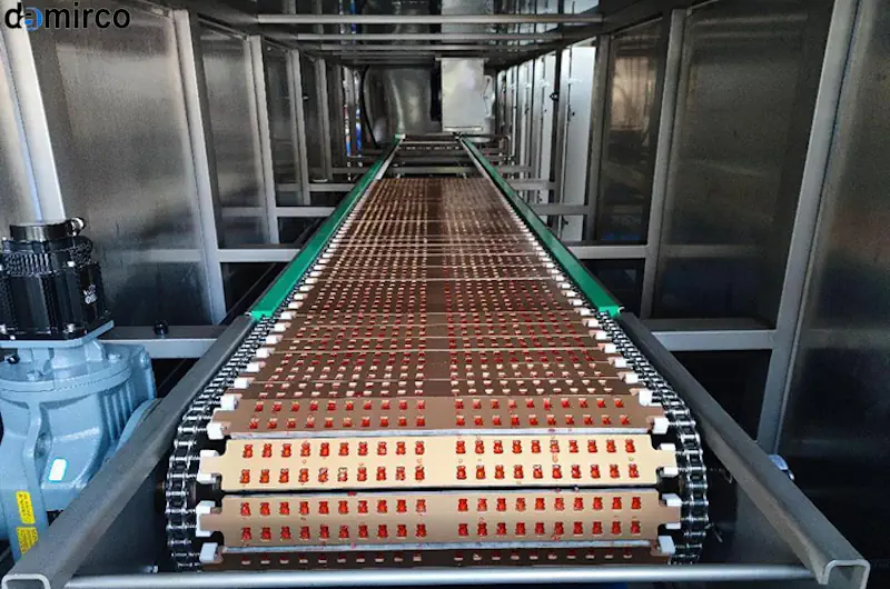 خط تولید پاستیل صنعتی در حال کار