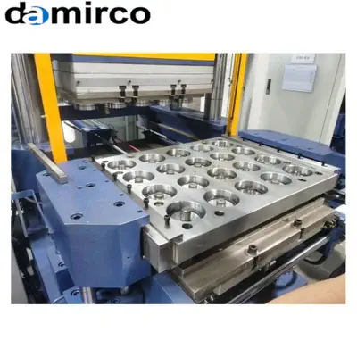 نمودار مقایسه انواع مواد اولیه لنت ترمز بر اساس عملکرد، طول عمر و مقاومت حرارتی.