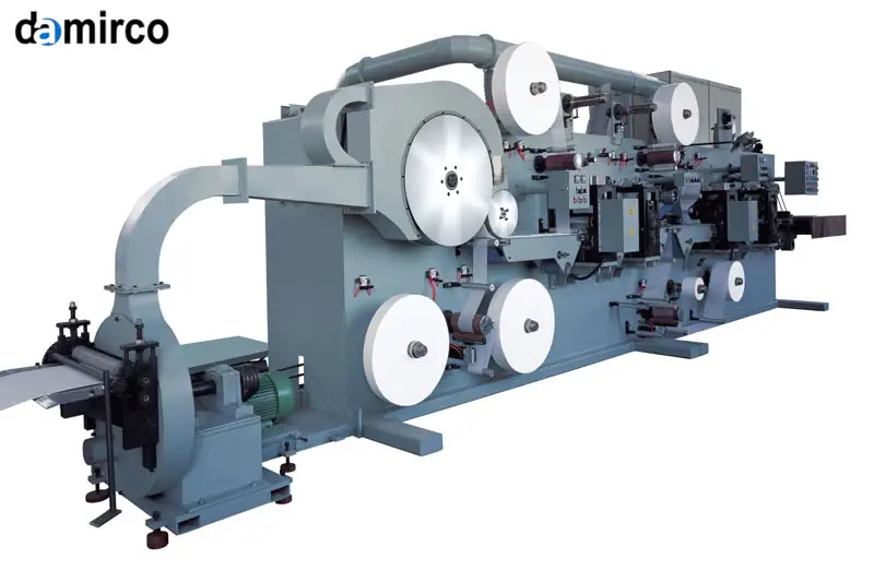 خط تولید پیشرفته پوشک یکبار مصرف بزرگسالان در حال کار