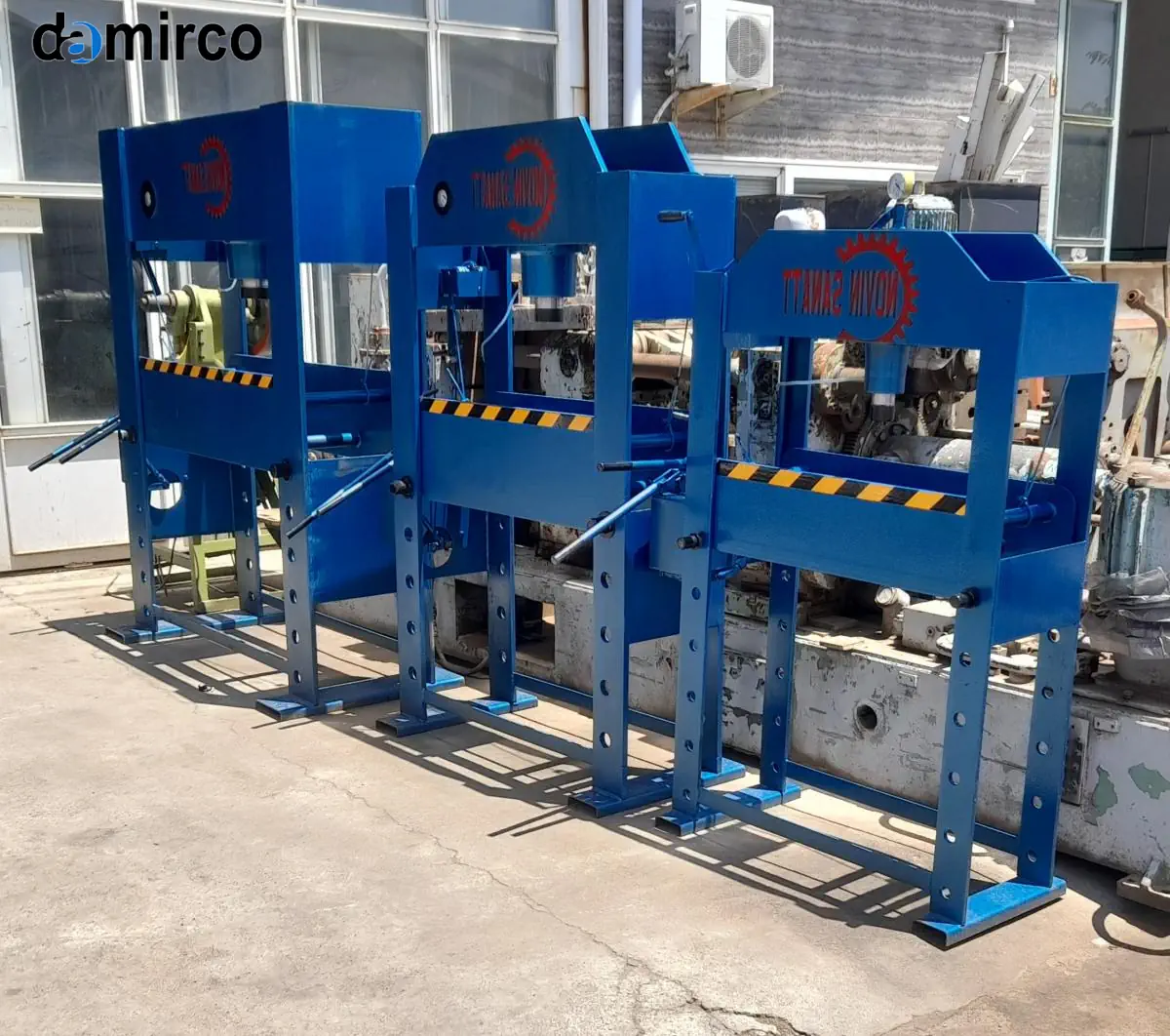 عکس دستگاه پرس هیدرولیک