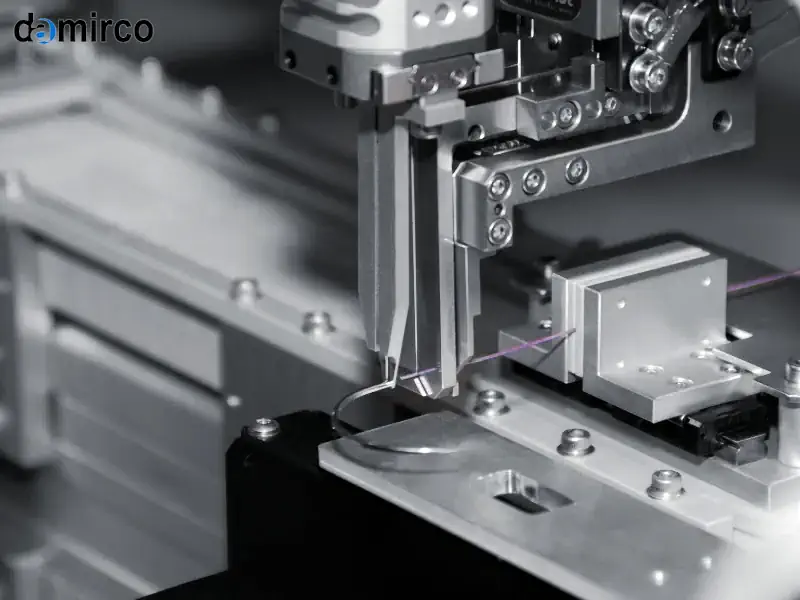 تصویری از انواع نخ بخیه با مواد اولیه مختلف