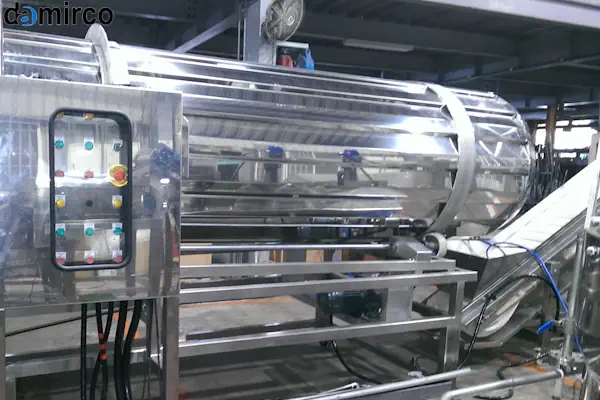 تصویری از انواع مختلف پروانه میکسر مایعات در کنار یکدیگر