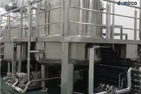 میکسر صنعتی قدرتمند پلنتری برای مخلوط کردن مایعات غلیظ و چسبناک
