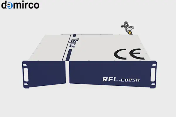 نمای نزدیک از سورس لیزر فایبر صنعتی رایکاس و آی‌پی‌جی در کنار هم