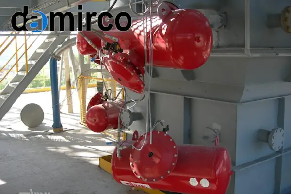 تصویر شماتیک از عملکرد ایربلستر برای رفع گرفتگی مواد در سیلوی کارخانه سیمان