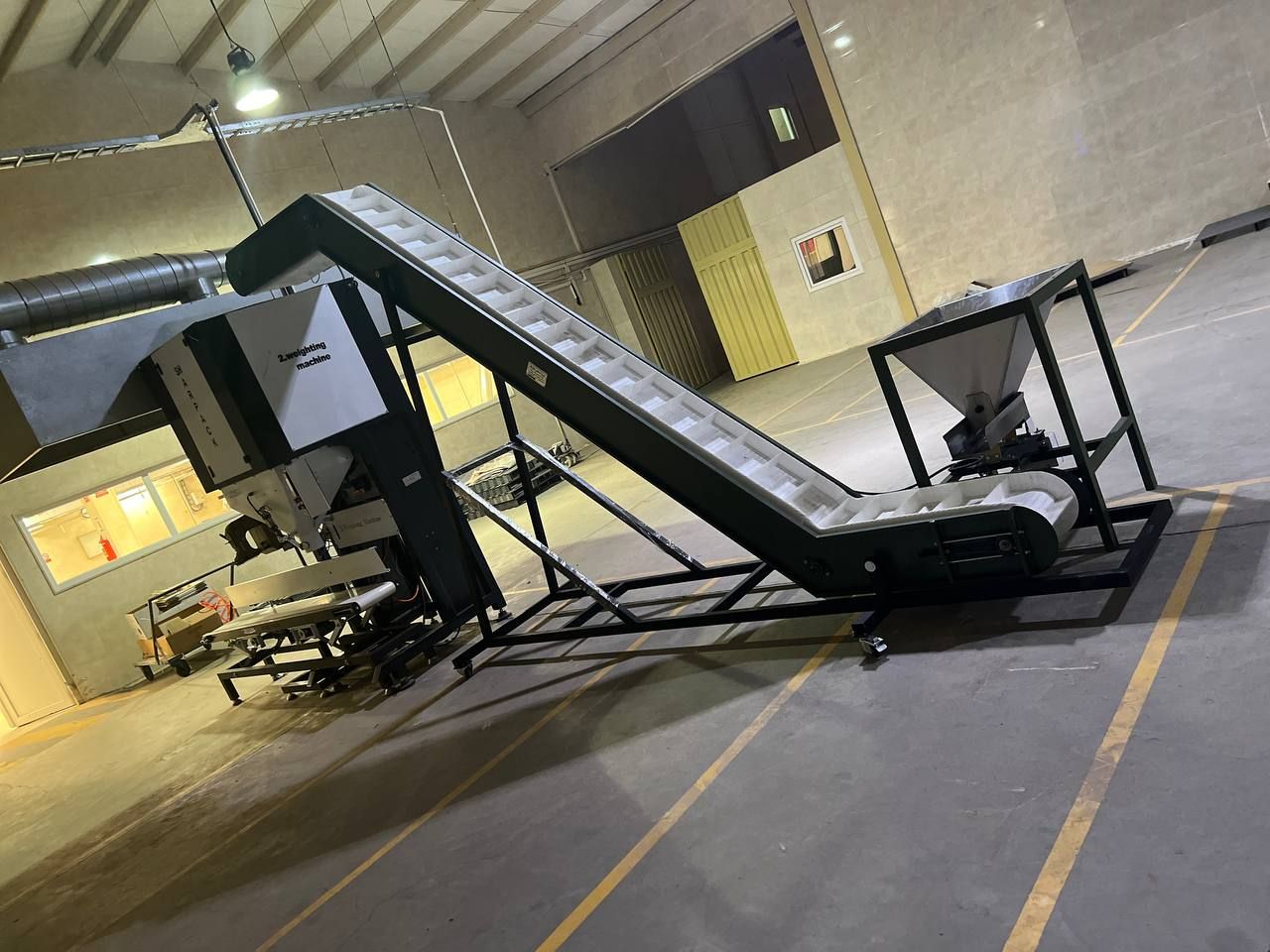 دستگاه کیسه پرکن برنج ذرت حبوبات