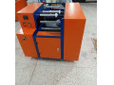 دستگاه بسته بندی سفره یکبارمصرف